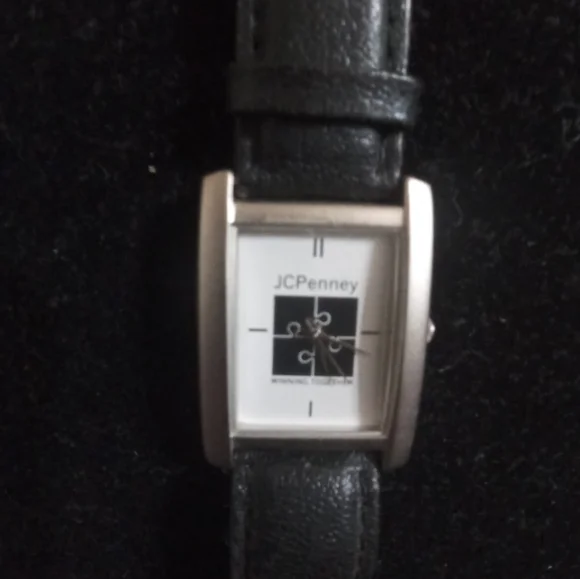 Watch - Picture 2 of 2